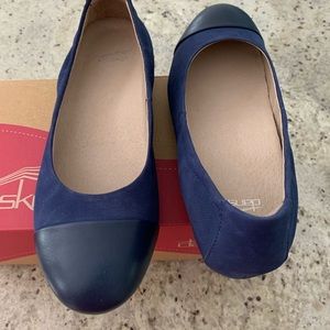 Danskin New Lisanne Ballet Flats size 7